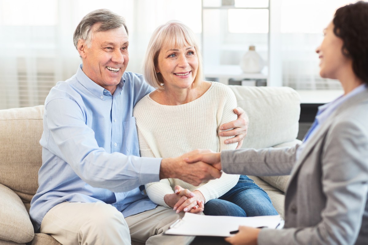 Featured Image for Article 5 Tips to For Insurance Agents to Close More Sales